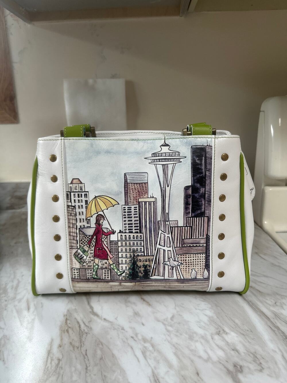 New Rian hand painted Seattle handbag